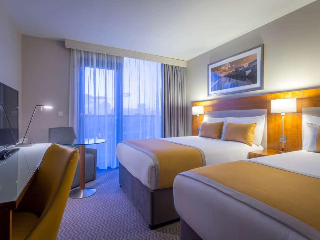 Maldron Hotel Portlaoise Szoba fotó