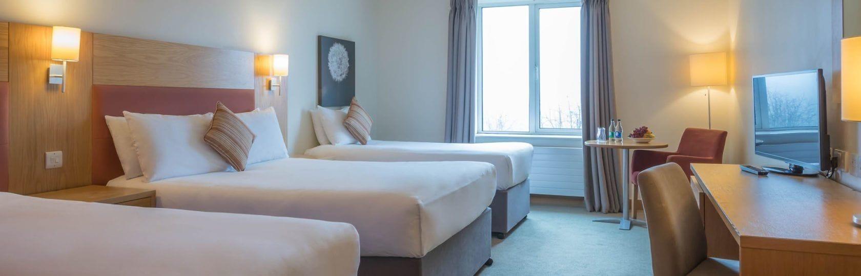 Maldron Hotel Portlaoise Kültér fotó
