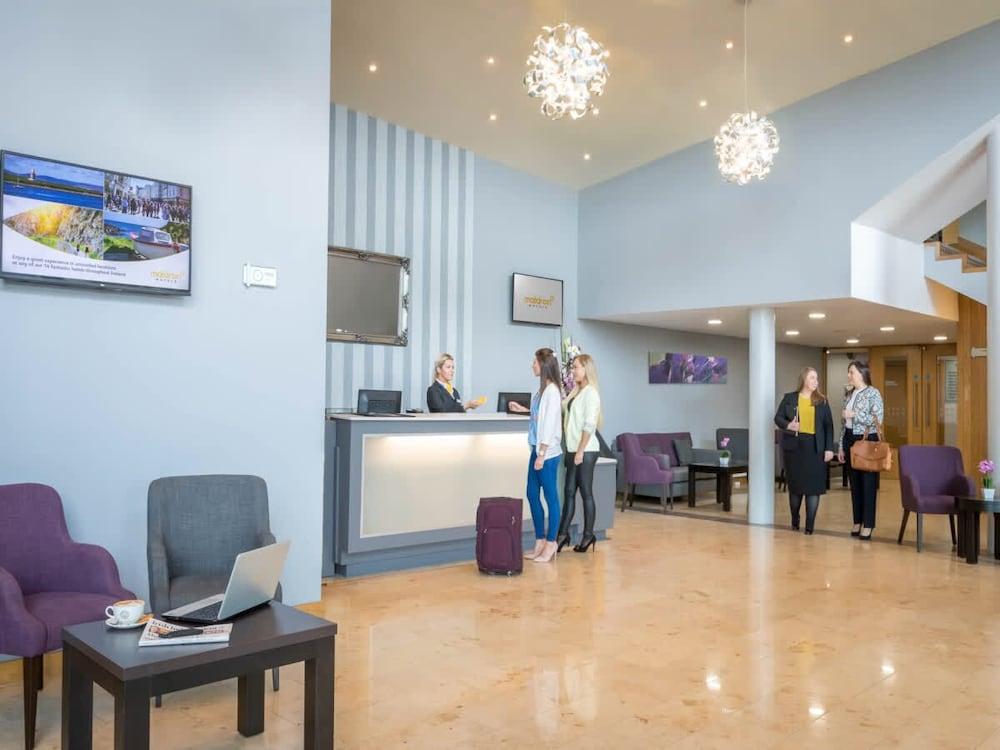 Maldron Hotel Portlaoise Kültér fotó