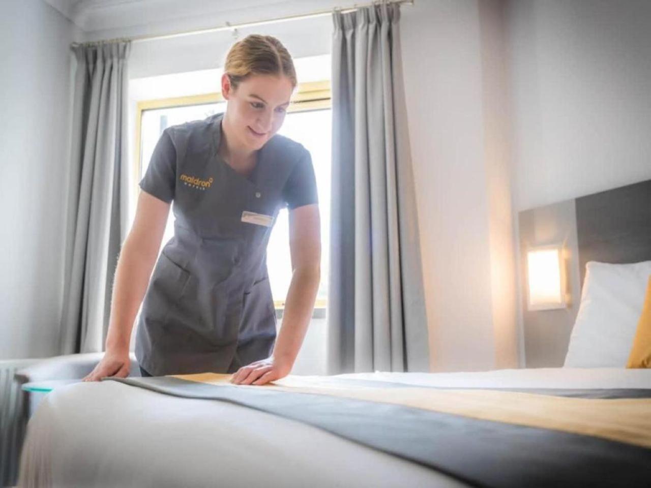 Maldron Hotel Portlaoise Kültér fotó