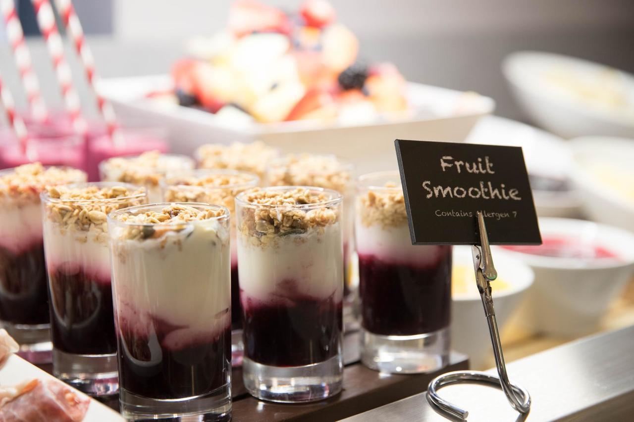 Maldron Hotel Portlaoise Kültér fotó