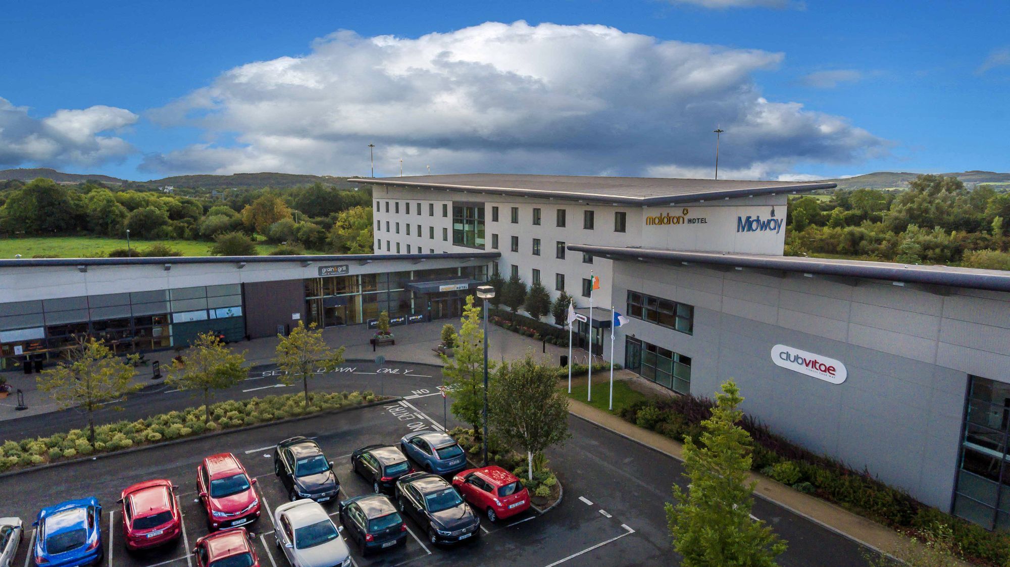 Maldron Hotel Portlaoise Kültér fotó